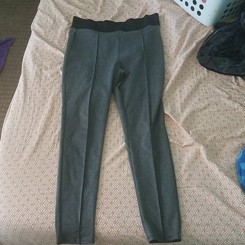 Exercise leggings